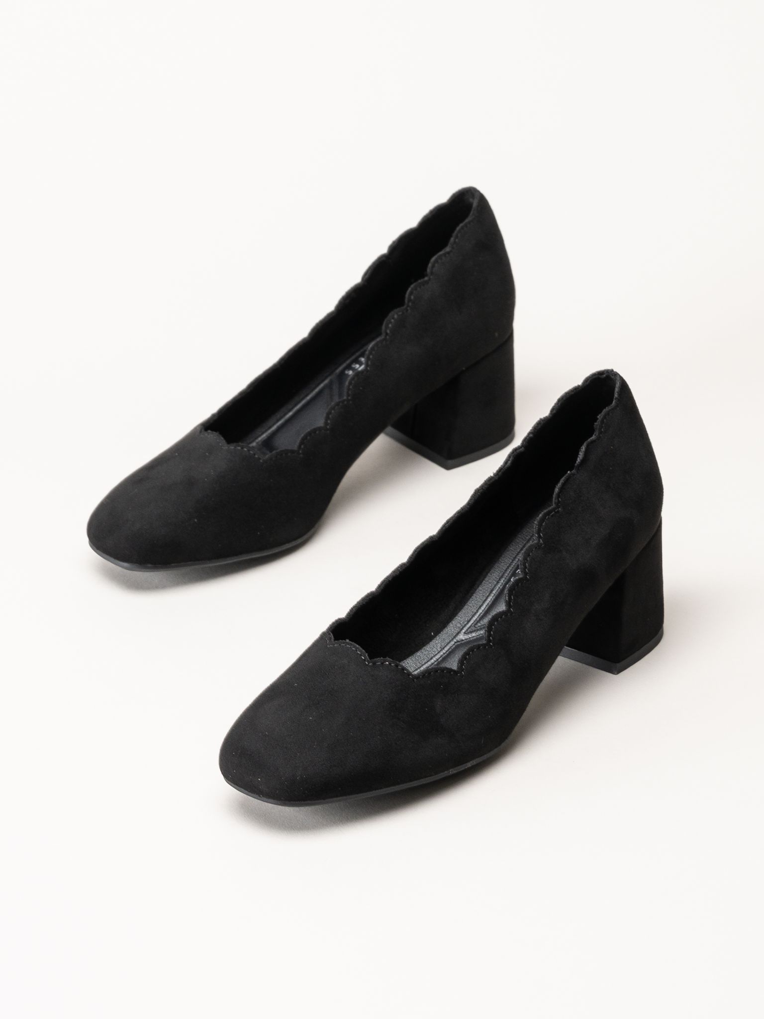 Rieker - Svarta pumps