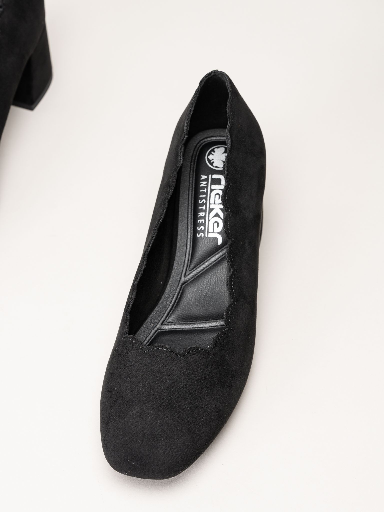 Rieker - Svarta pumps