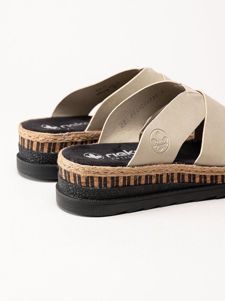Rieker - Beige slip in sandaler i skinnimitation