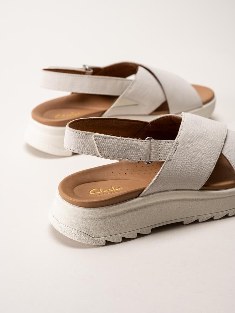 Clarks - DashLite Wish D - Vita platåsandaler i skinn