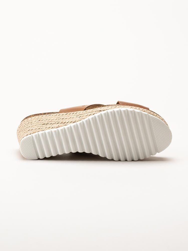 Sweeks - Selma Cross - Bruna kilklackade sandaletter i skinn