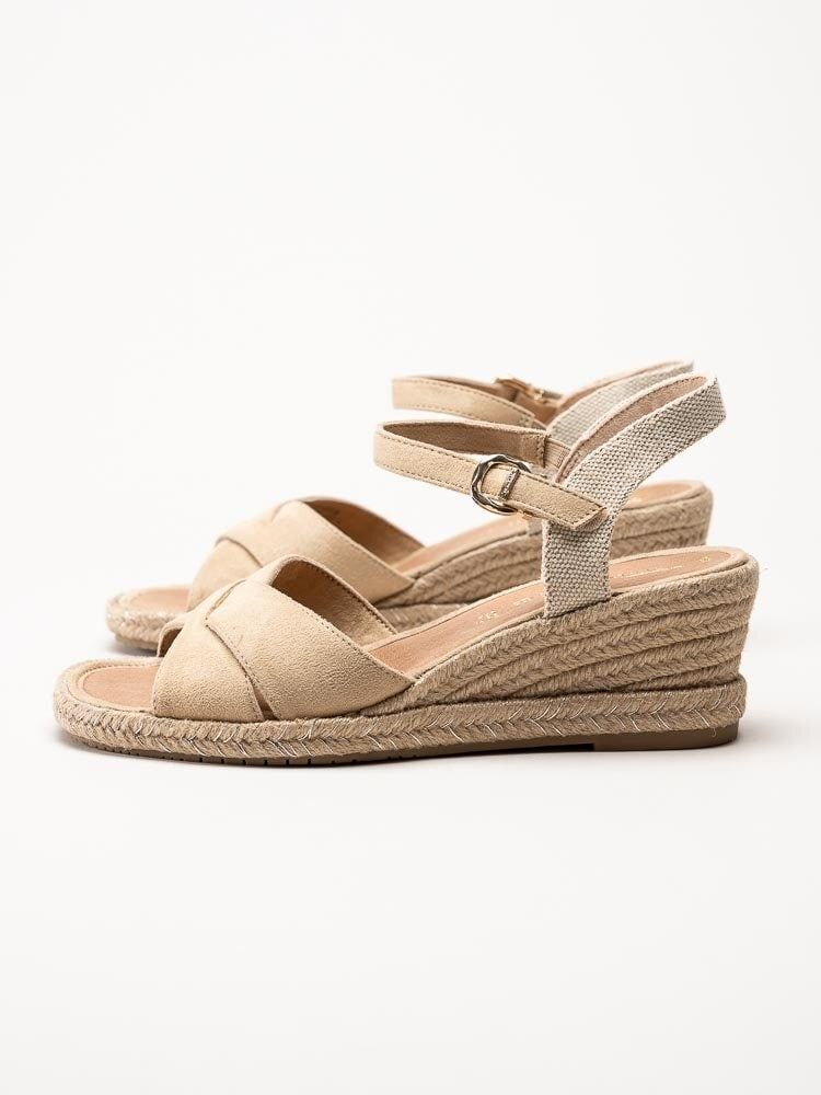 Tamaris - Beige kilklackade sandaletter
