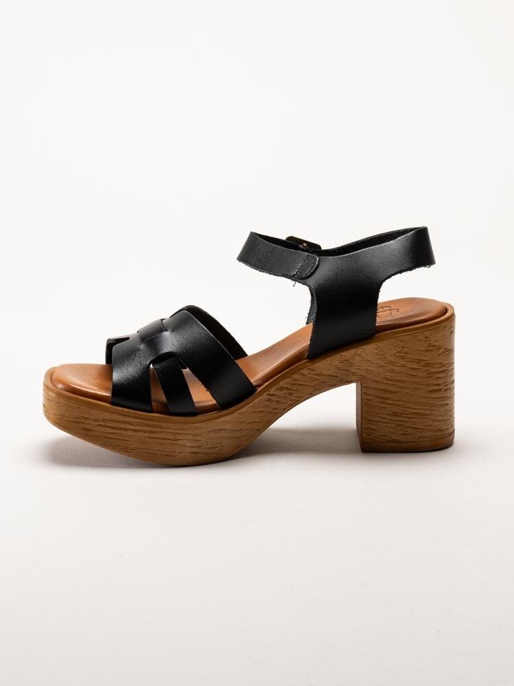 Effortless - Svarta skinnsandaletter med klack