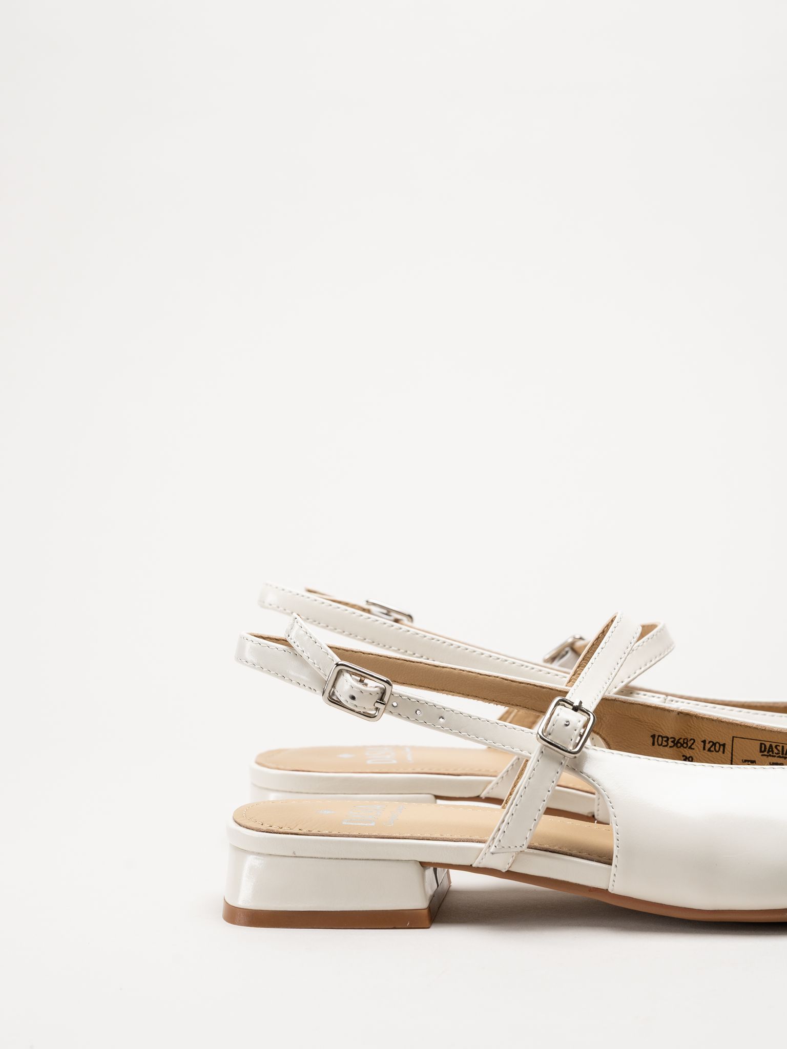 Dasia - Serotina - Offwhite slingback pumps
