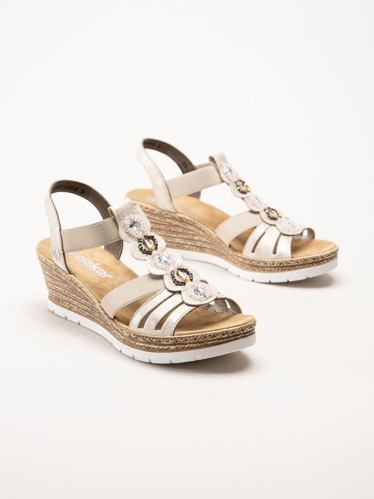Rieker - Beige sandalett med kilklack