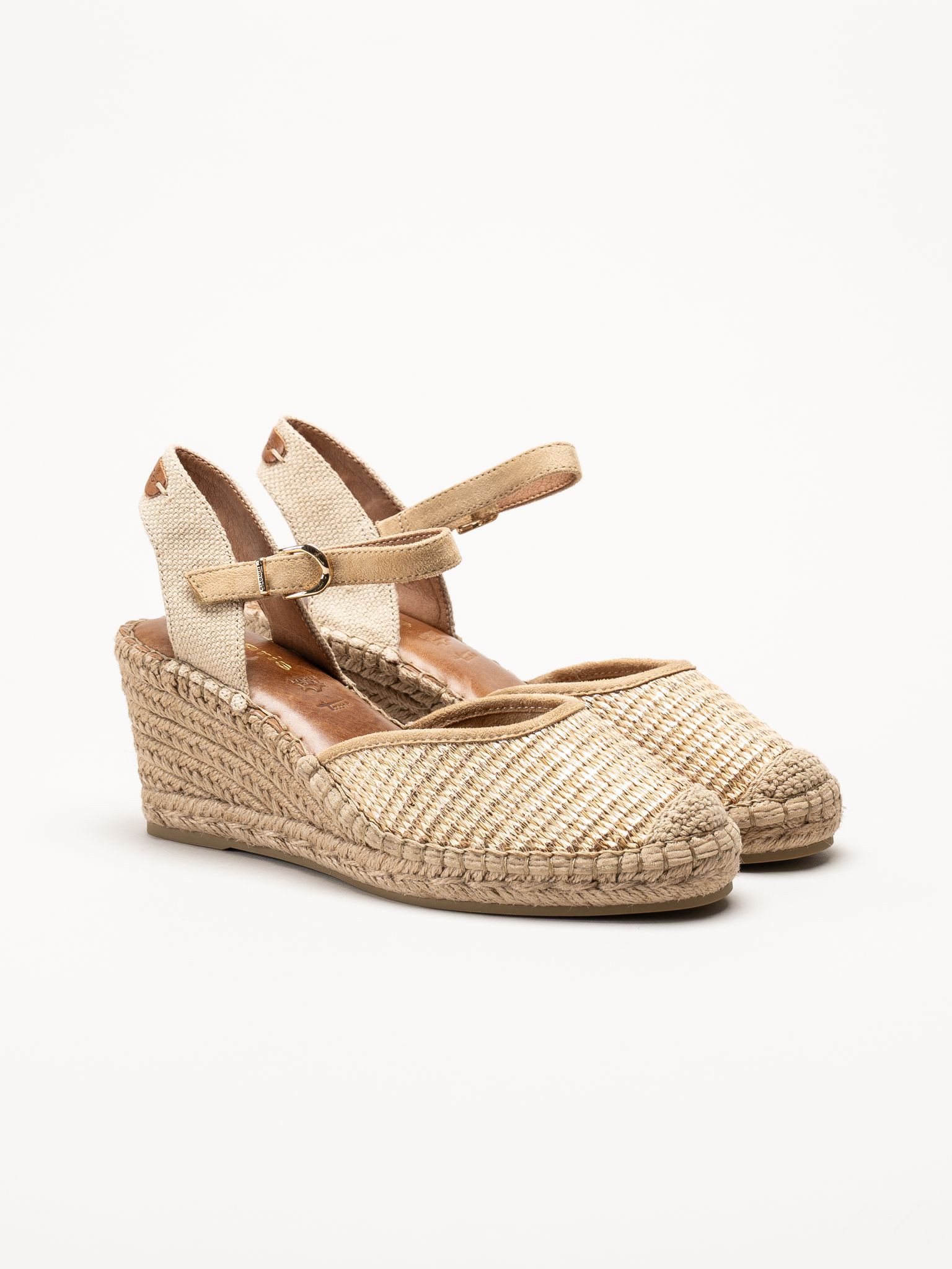 Tamaris - Guldiga espadrillos med kilklack