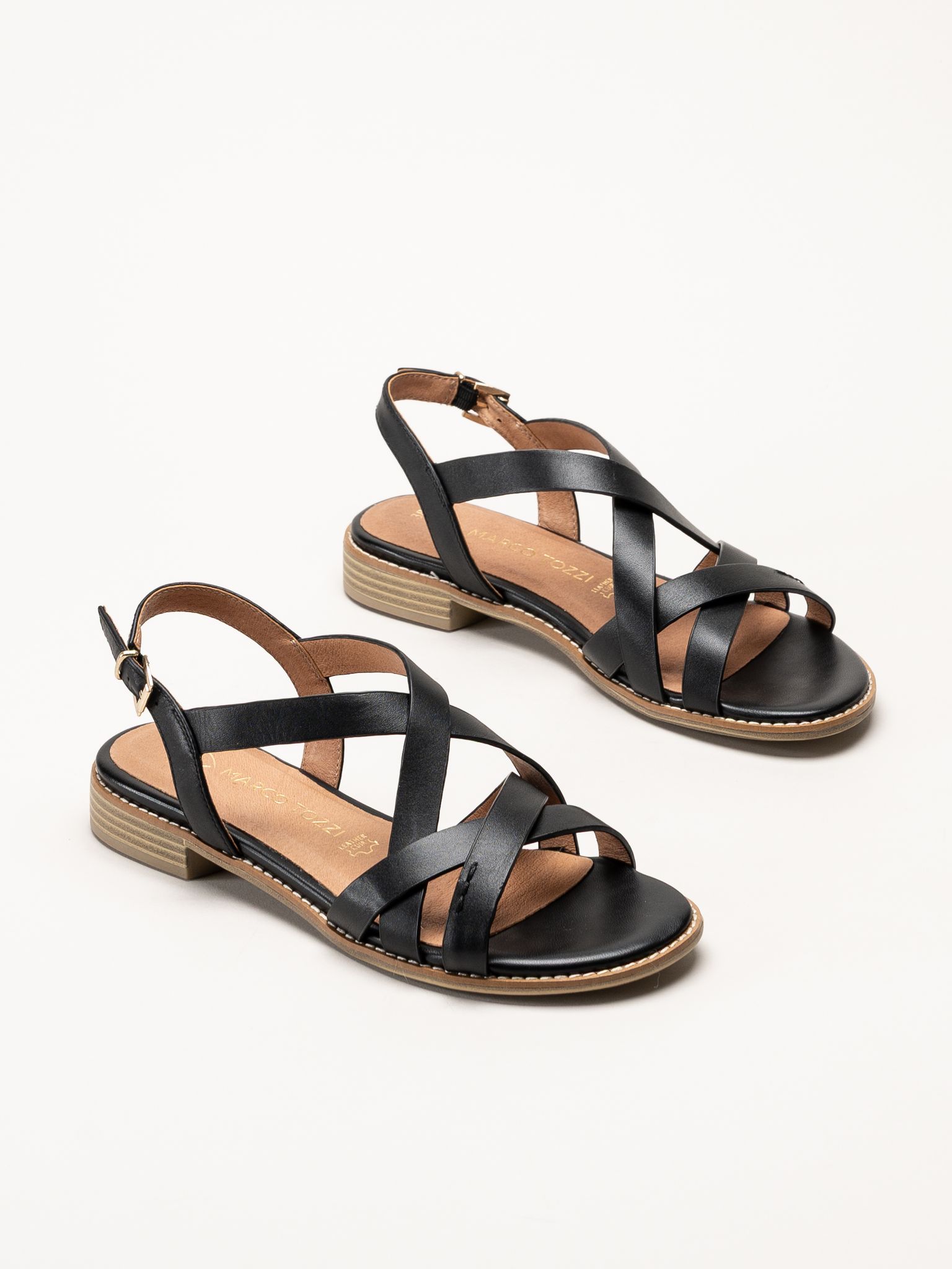 Marco Tozzi - Svarta sandaler