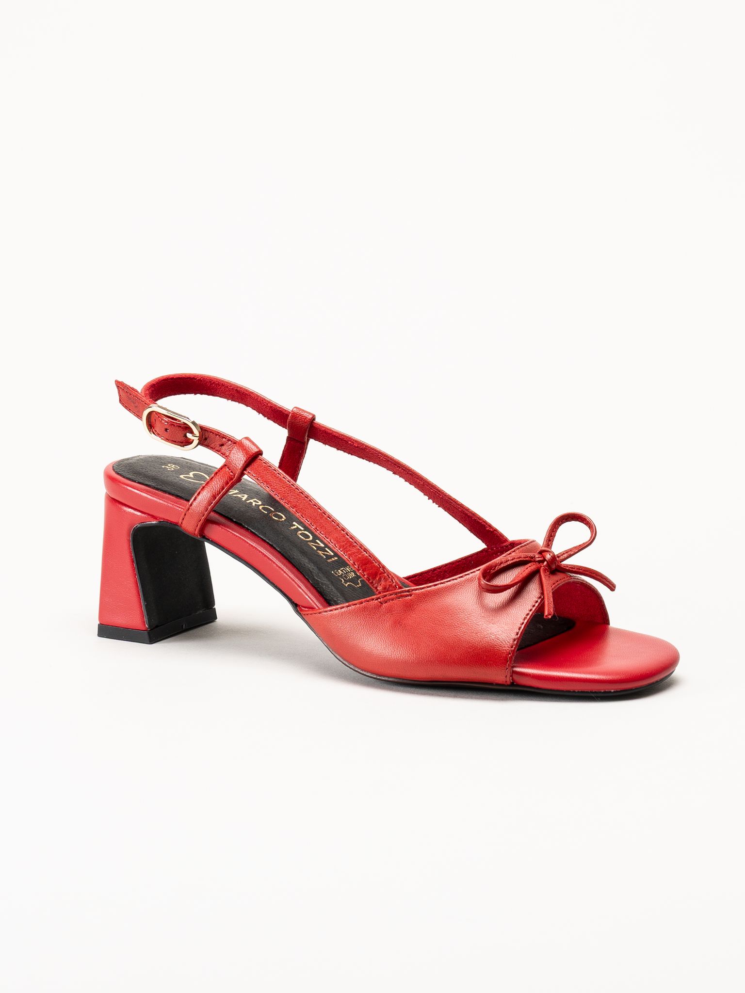 Marco Tozzi - Röda sandaletter