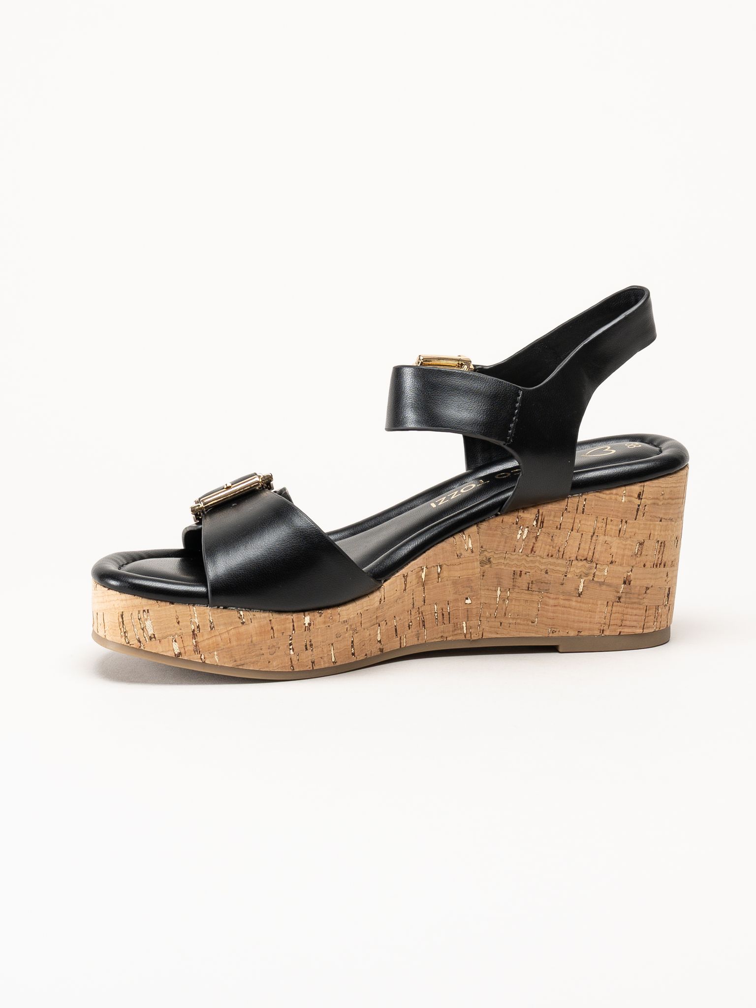Marco Tozzi - Svarta kilsandaletter i skinnimitation