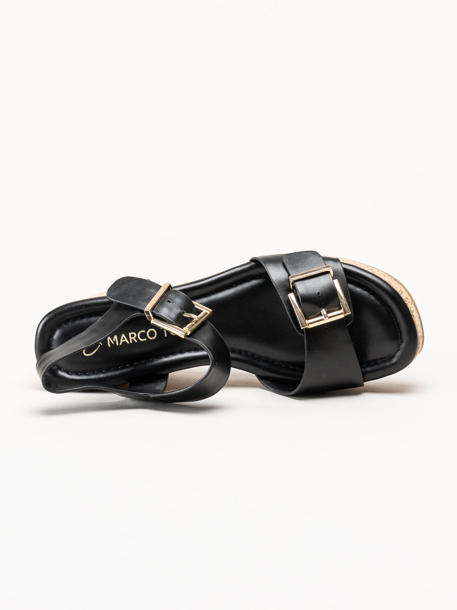 Marco Tozzi - Svarta kilsandaletter i skinnimitation