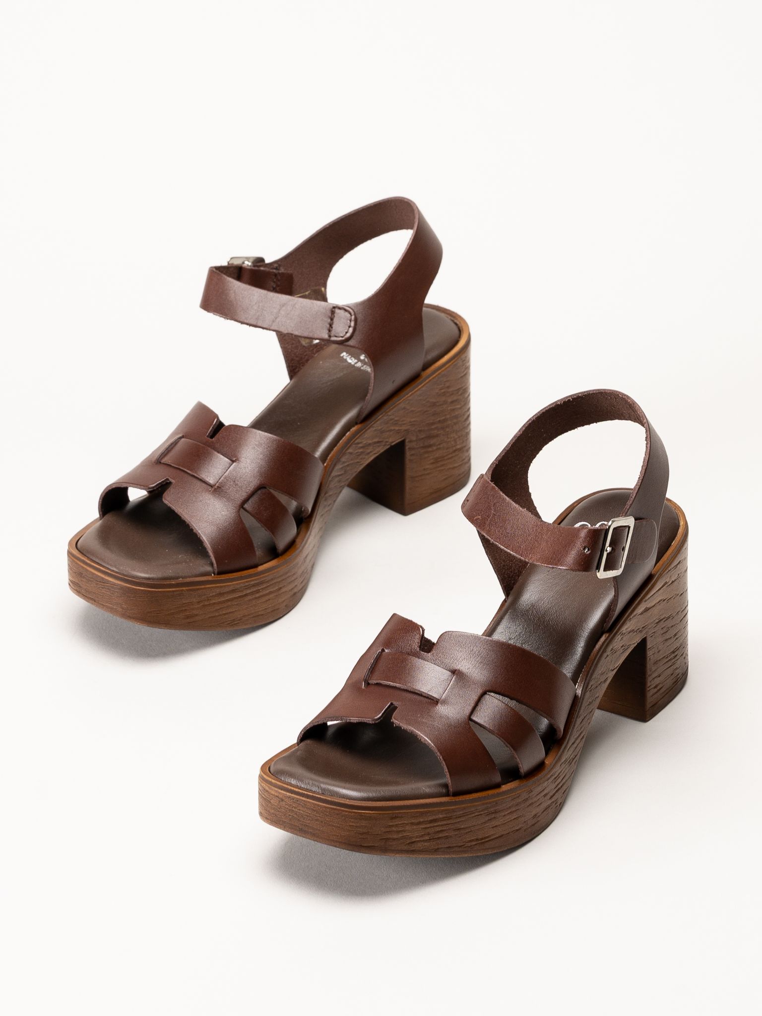 Effortless - Vaquetilla - Bruna sandaletter