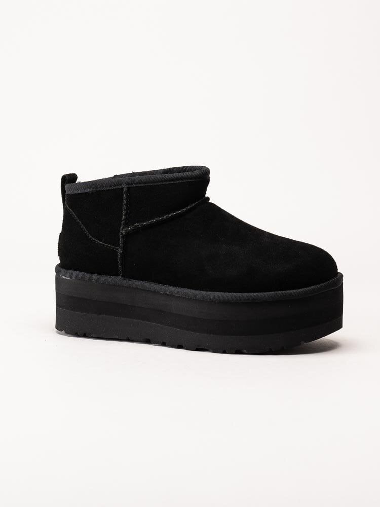 UGG - Classic Ultra Mini Platform - Svarta låga platåboots i mocka