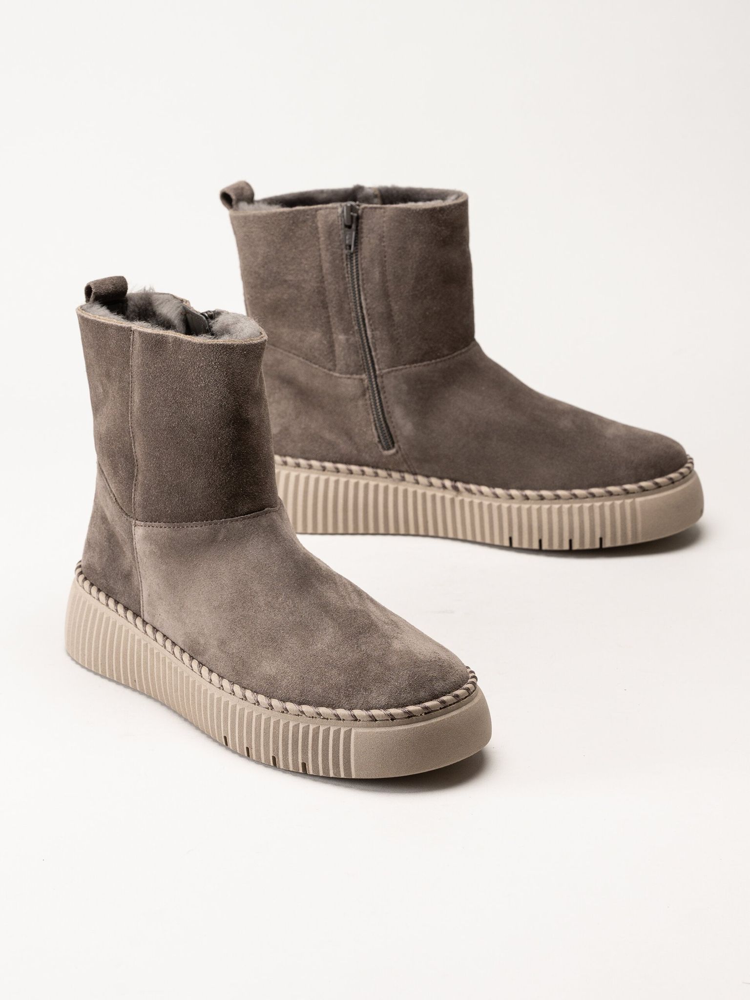 Gabor - Grå ullfodrade boots i mocka