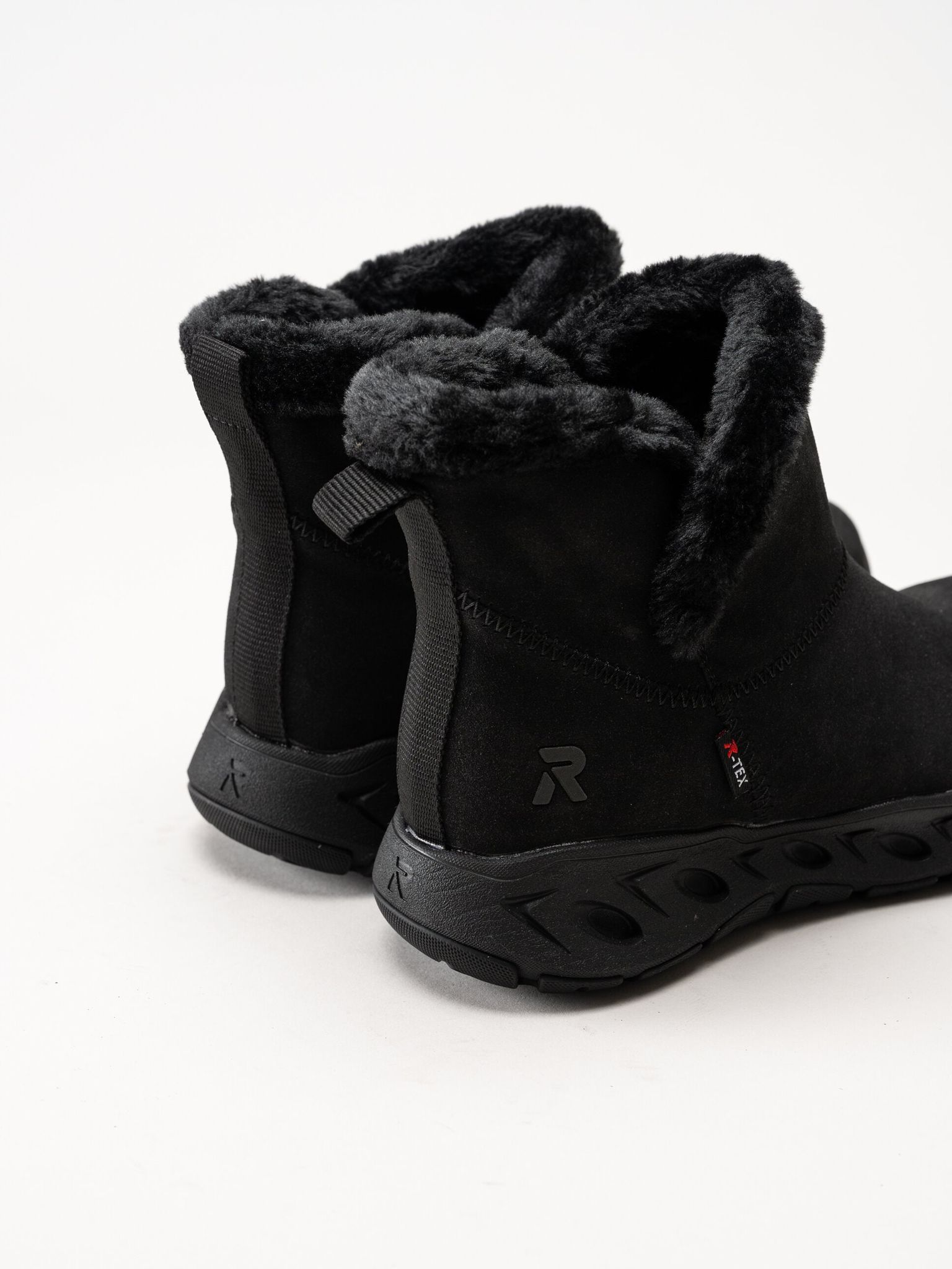 Rieker - Svarta varmfodrade boots