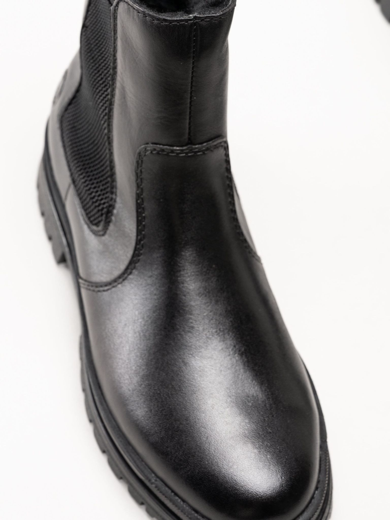 Rieker - Svarta fodrade boots med broddar