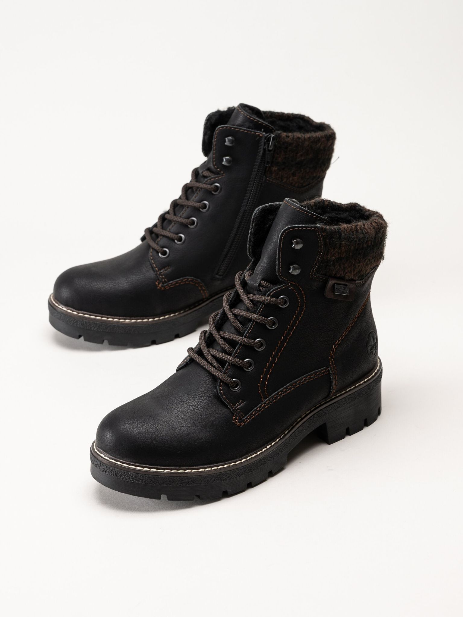 Rieker - Svarta fodrade kängor