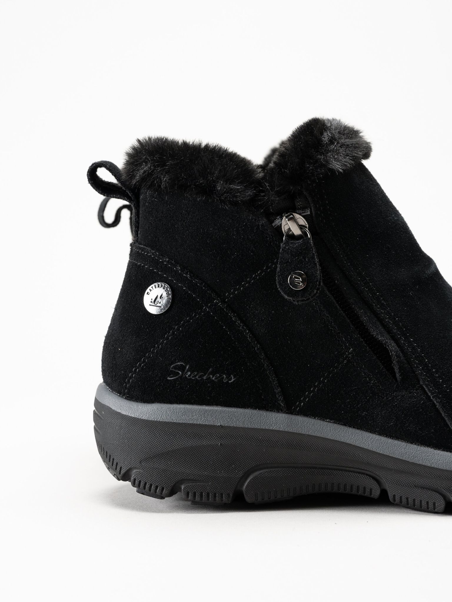 Skechers - Svarta fodrade kängor i mocka