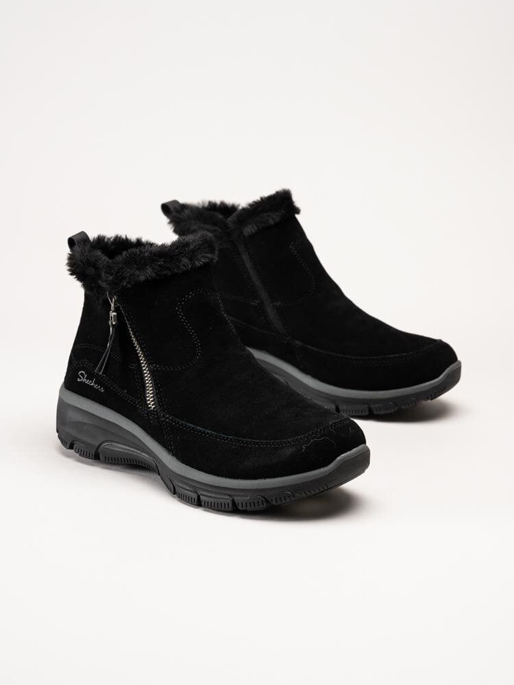 Skechers - Relaxed Fit- Easy Going - Svarta fodrade kängor i mocka