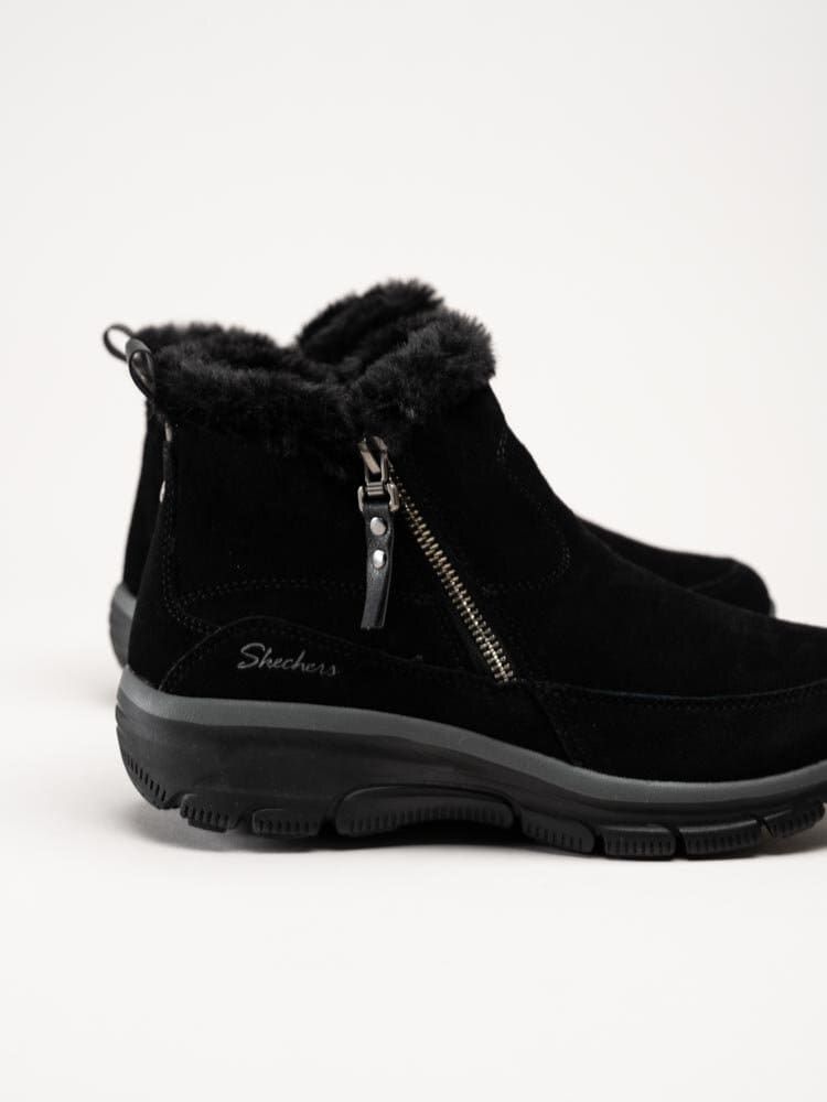 Skechers - Relaxed Fit- Easy Going - Svarta fodrade kängor i mocka