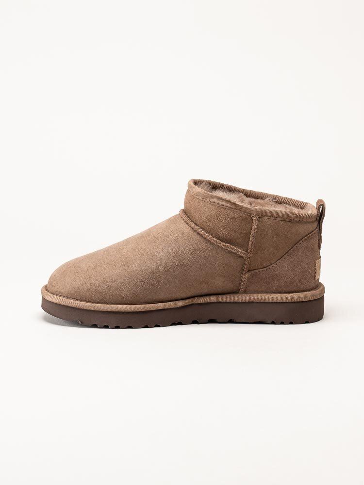 UGG - W Classic Ultra Mini - Bruna ullfodrade vinterboots i mocka