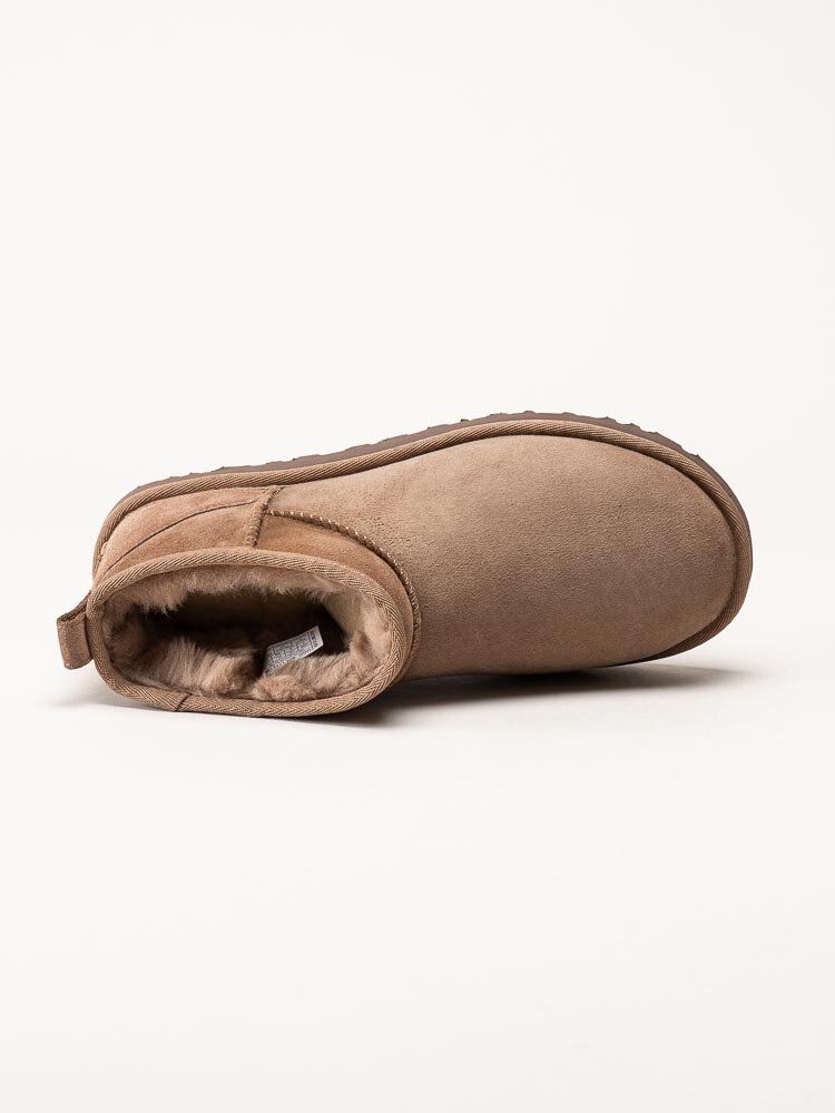 UGG - W Classic Ultra Mini - Bruna ullfodrade vinterboots i mocka