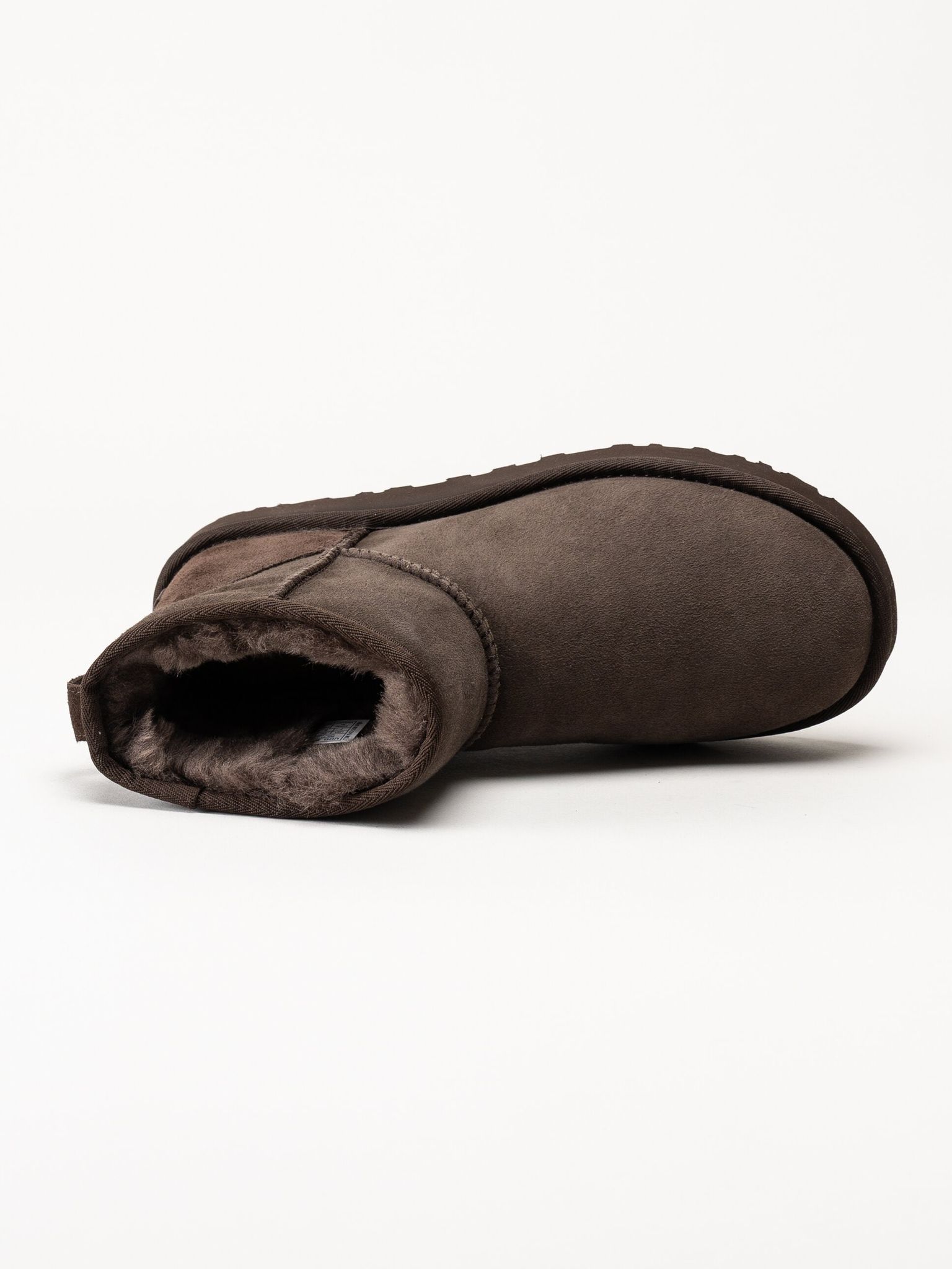 UGG - W Classic Mini II - Mörkruna fårskinnsfodrade vinterboots