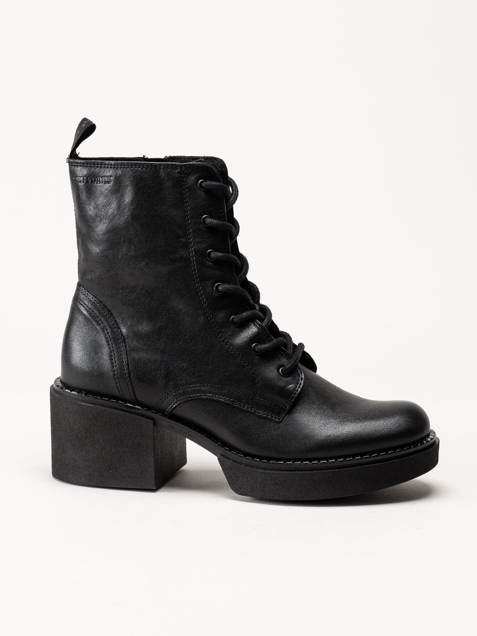 Ten Points - Selma - Svarta skinnkängor med klack