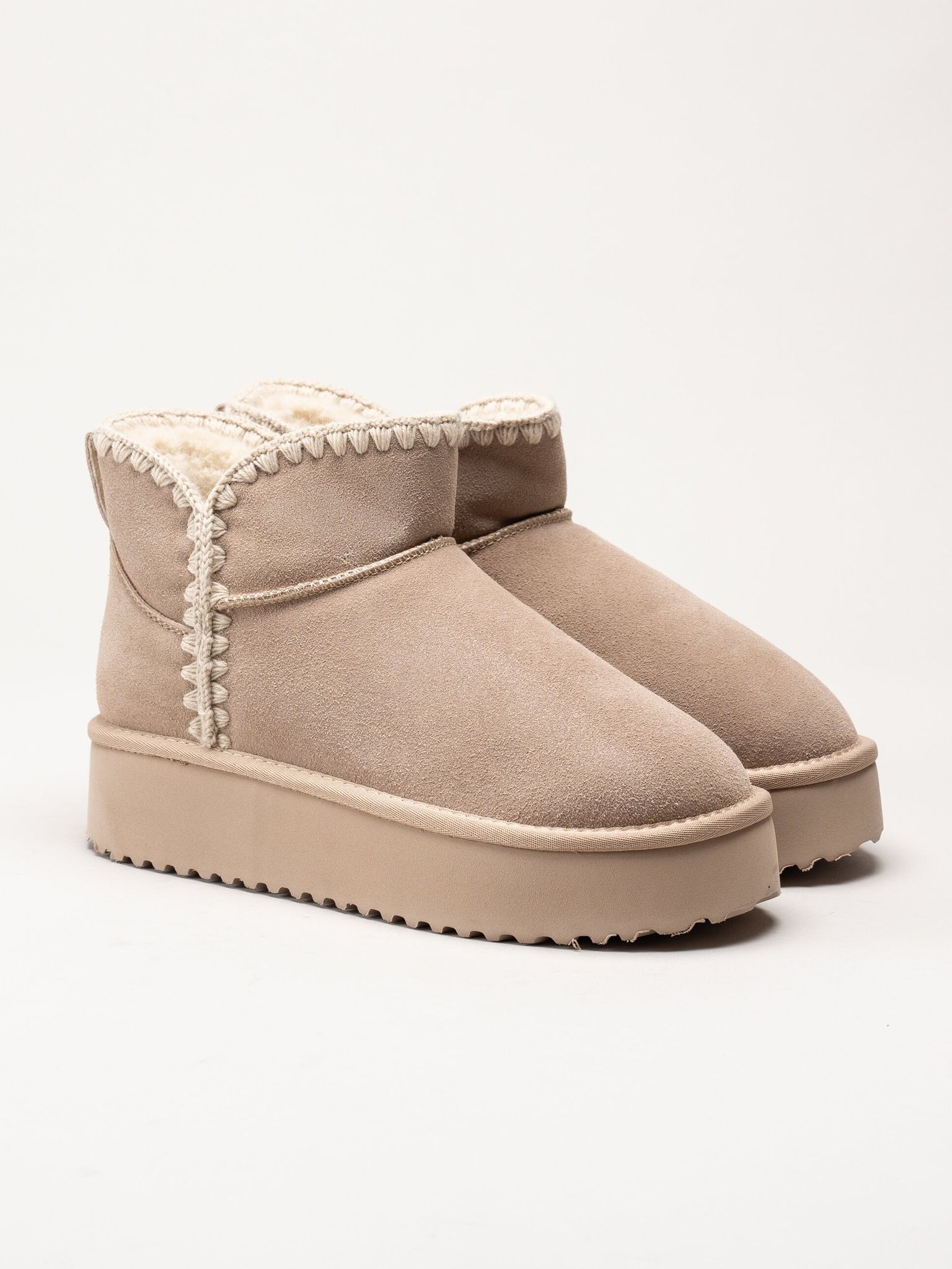 Duffy - Beige varmfodrade platåboots i mocka