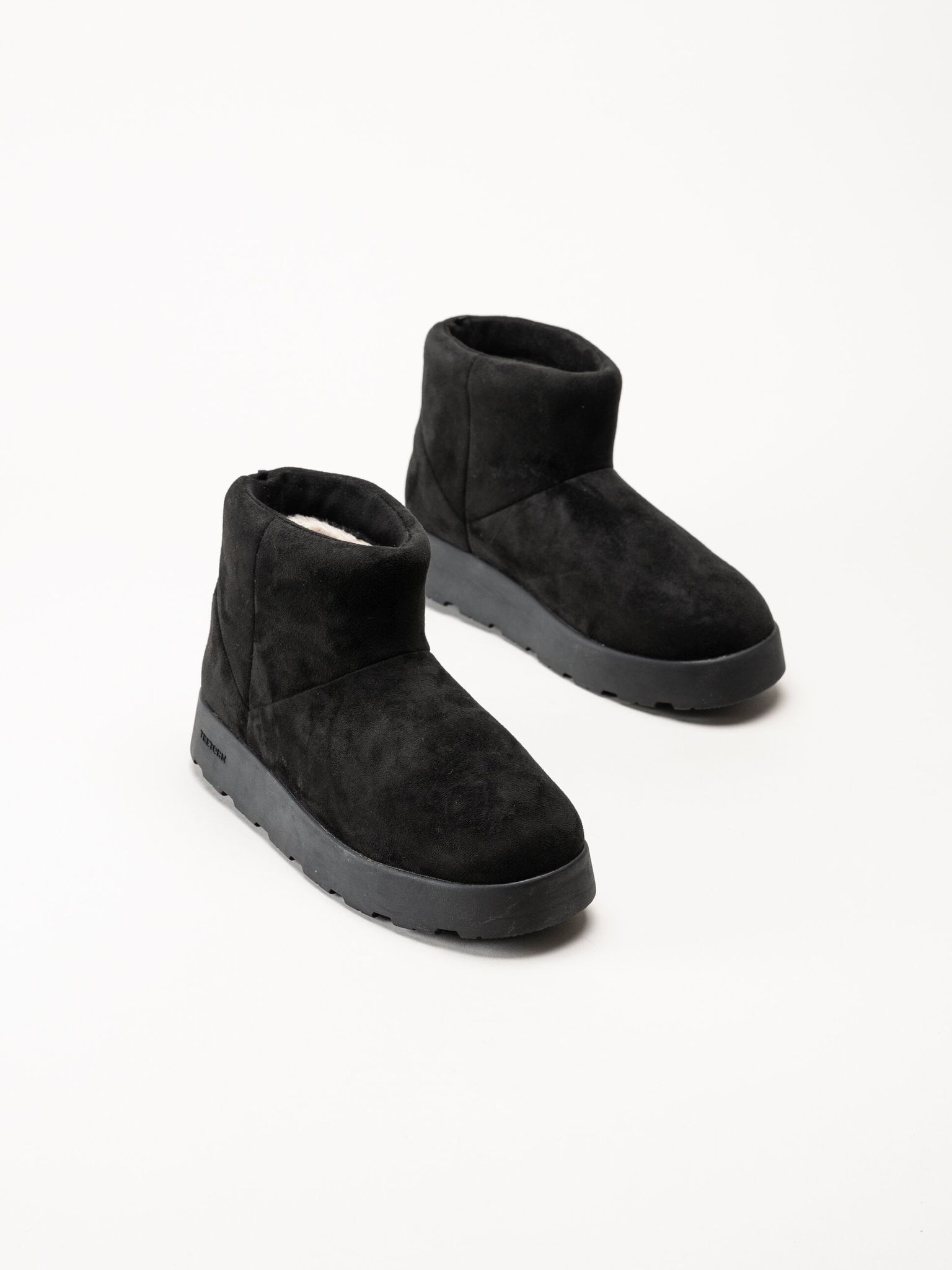 Tretorn - Akki Low Hybrid - Svarta fodrade boots
