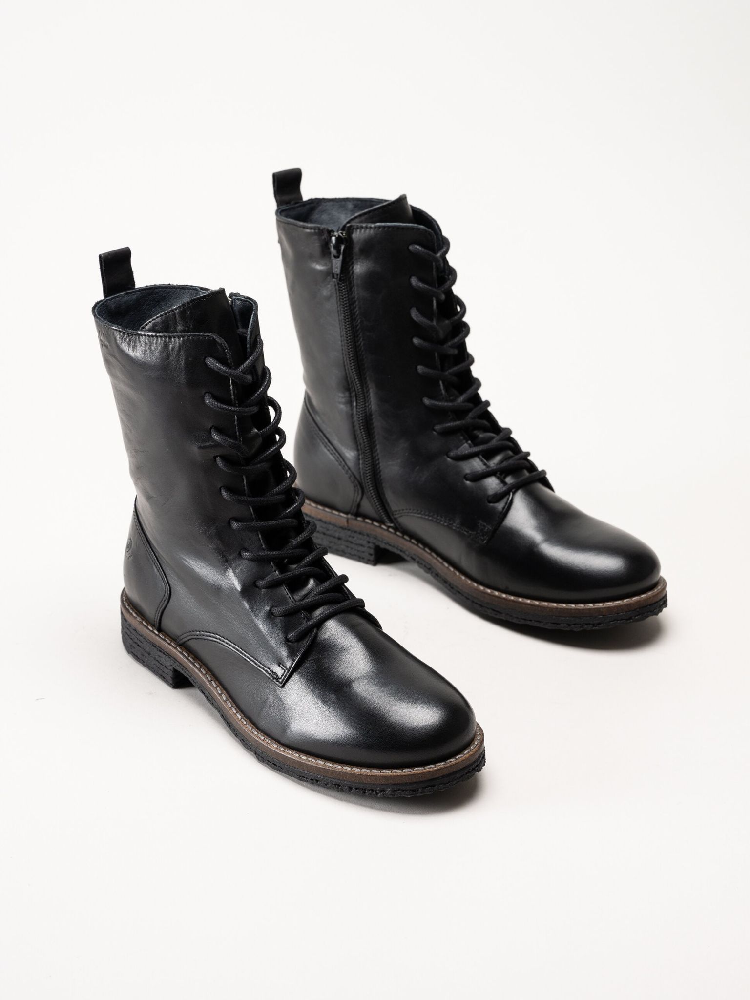 Rosa Negra - Svarta höga kängor i skinn