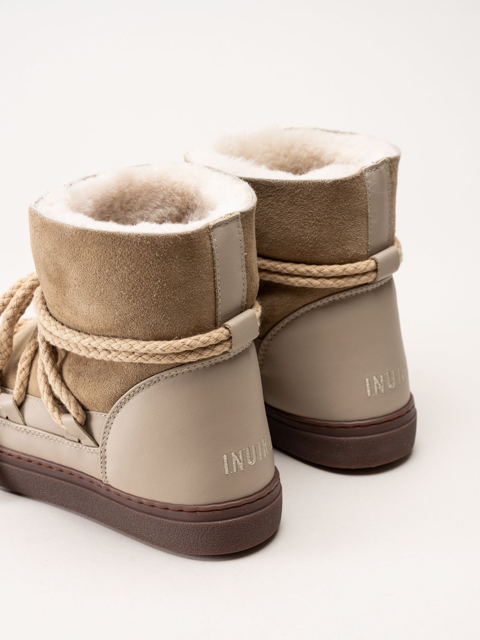 Inuikii - Classic - Beige vinterboots med fårskinnsfoder