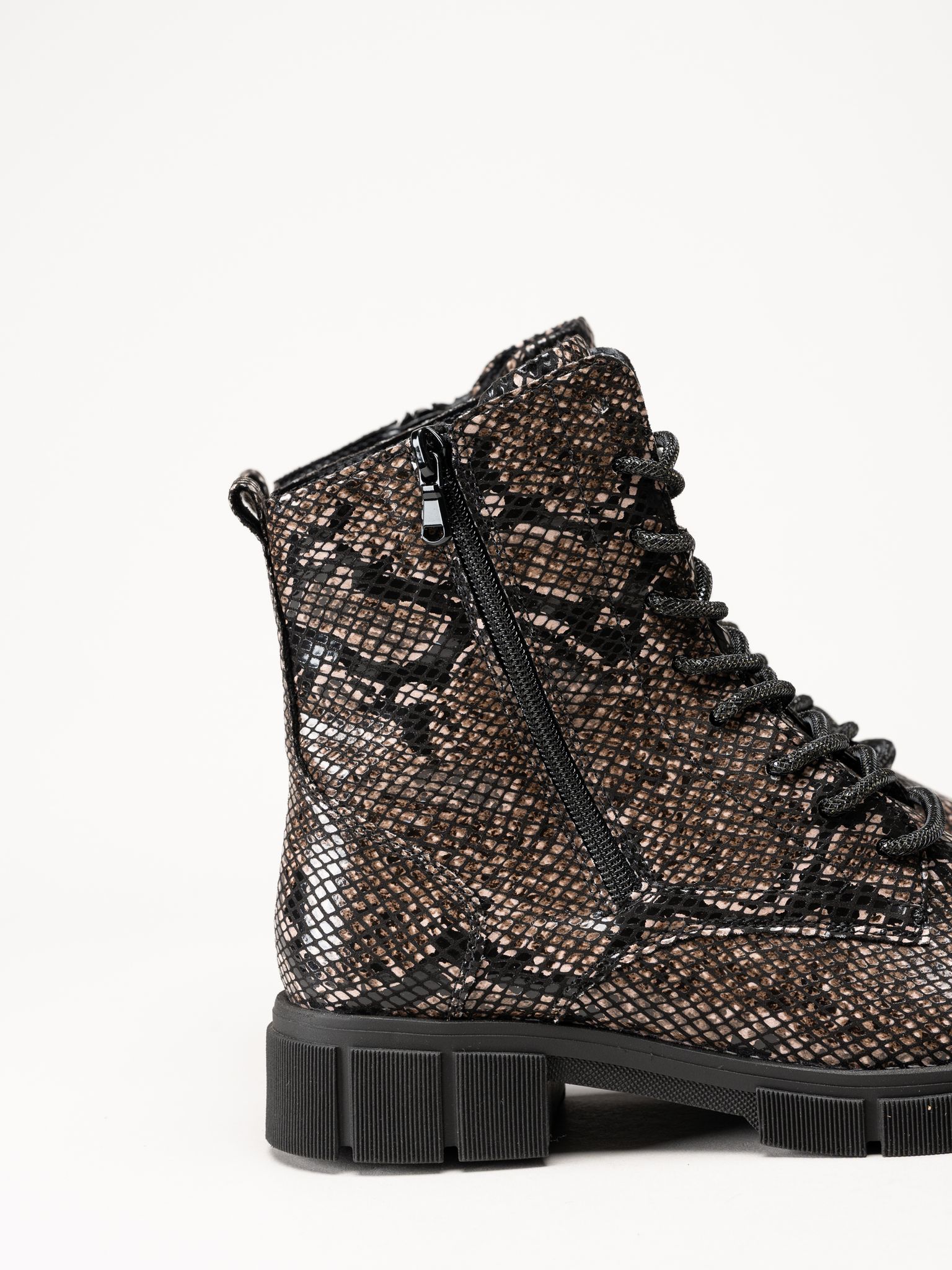 Remonte - Ormskinnsmönstrade fodrade boots