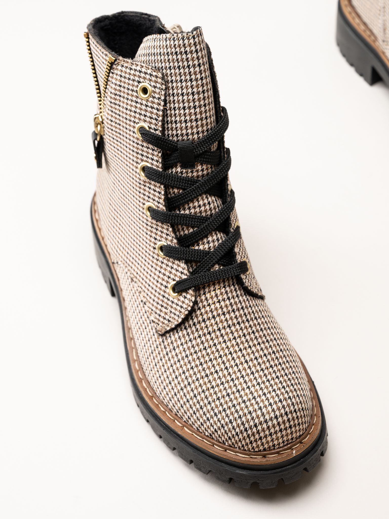 Rieker - Beige fodrade snörkängor