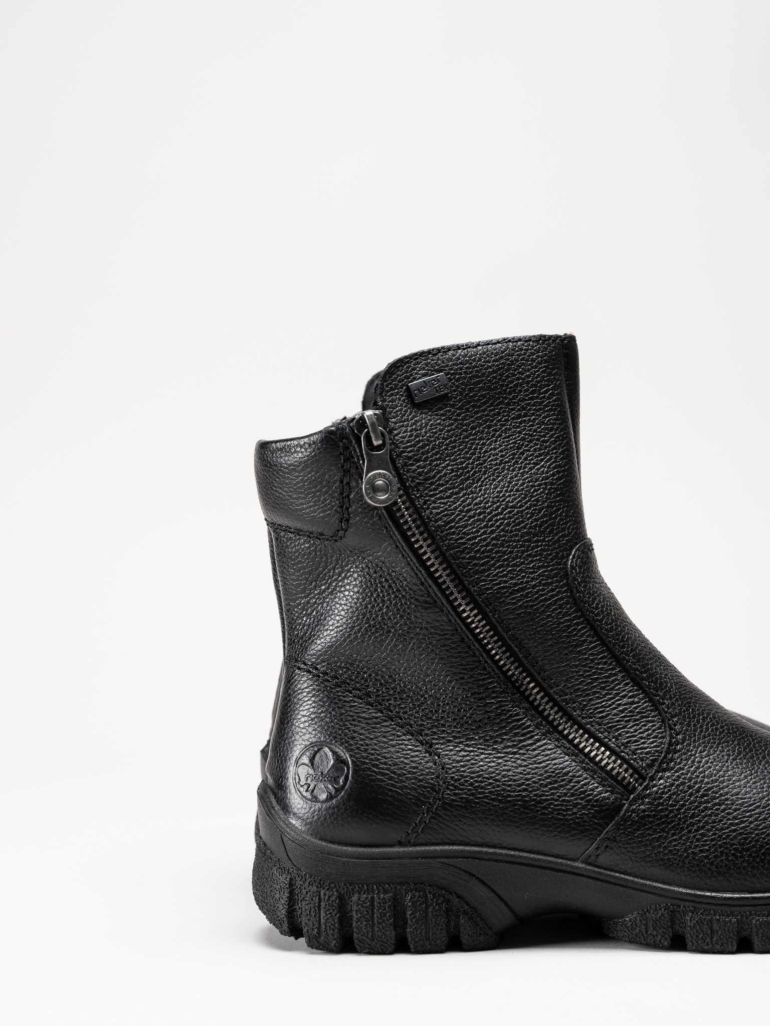 Rieker - Svarta fodrade skinnboots