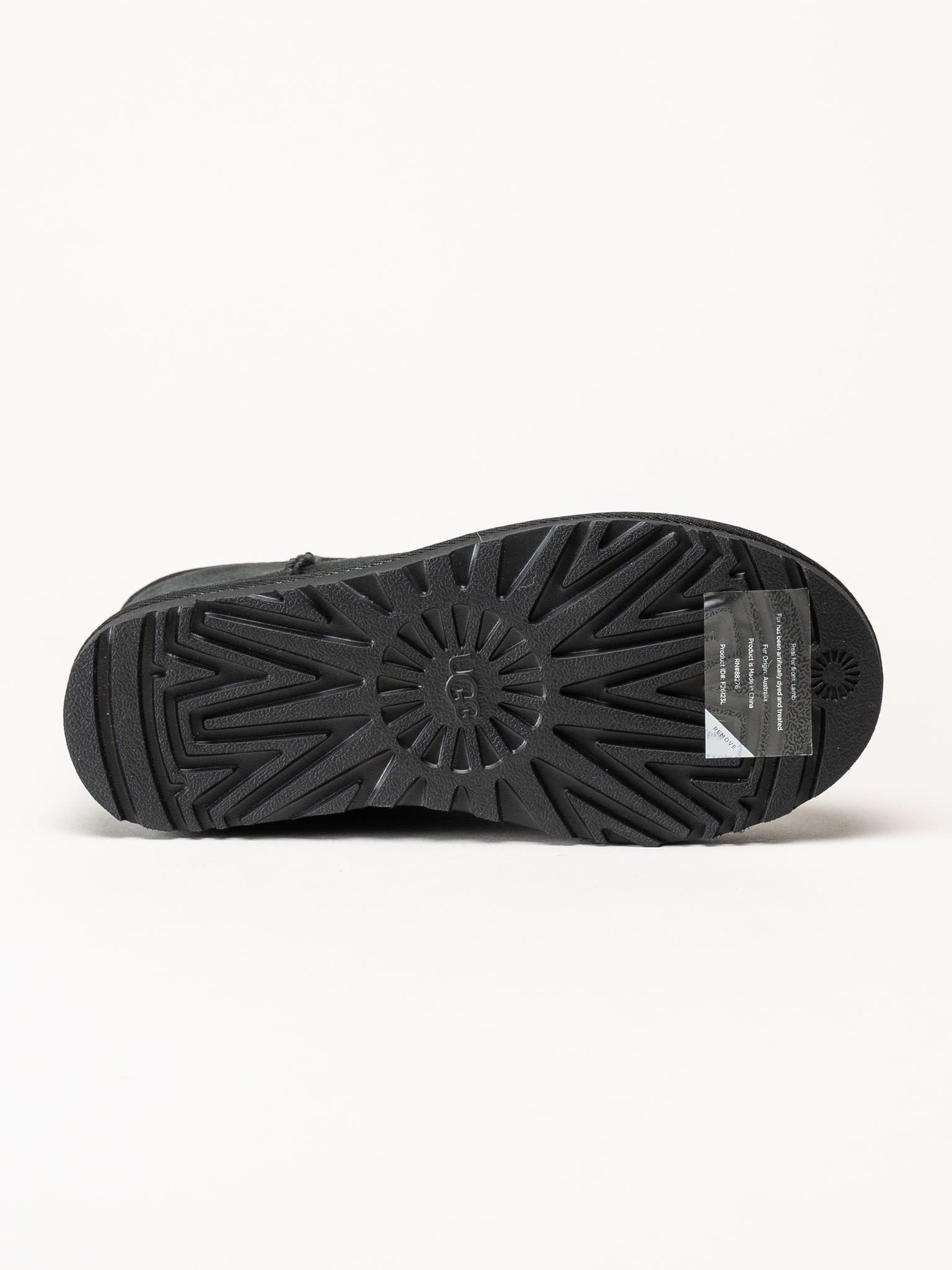 UGG - Classic Mini II - Svarta fodrade boots