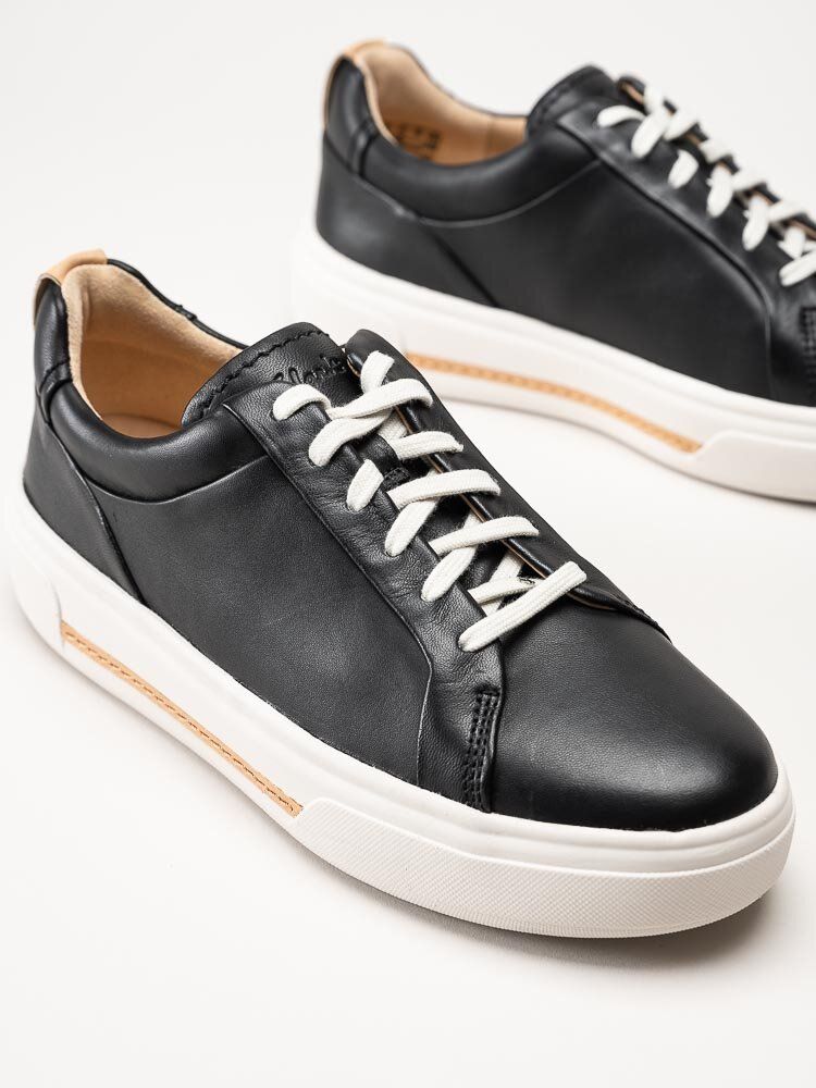 Clarks - Hollyhock Walk - Svarta sneakers i skinn