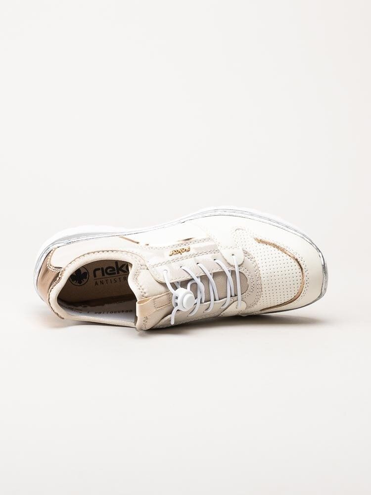 Rieker - Beige promenadskor med metallic detaljer