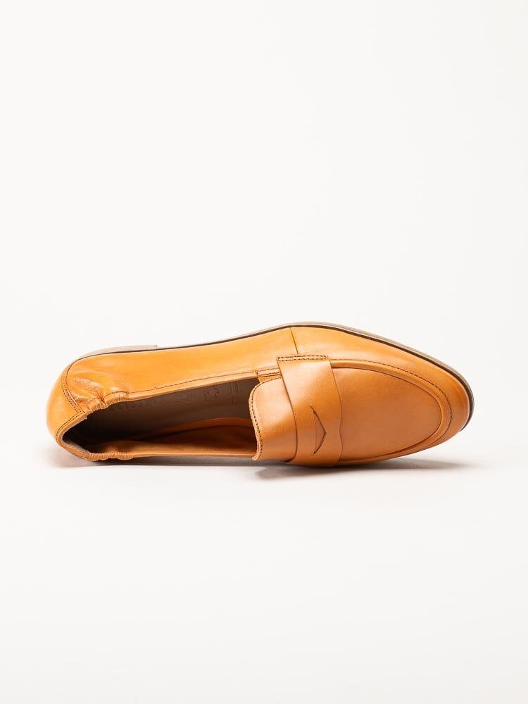 Tamaris - Orange pennyloafers i skinn