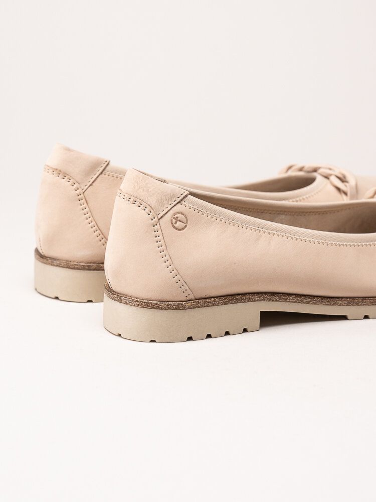 Tamaris - Ljusbeige ballerinaskor i nubuck