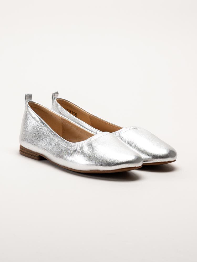 Clarks - Fawna Soft D - Slilver ballerina i skinn