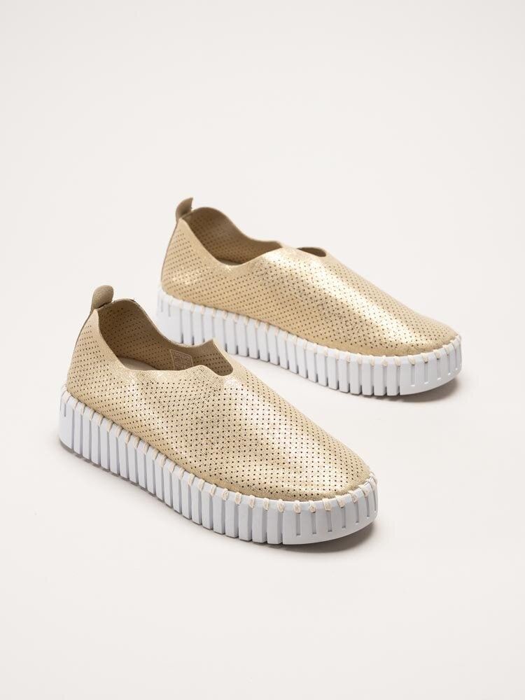 Ilse Jacobsen - Tulip3577 - Guldiga slip on skor