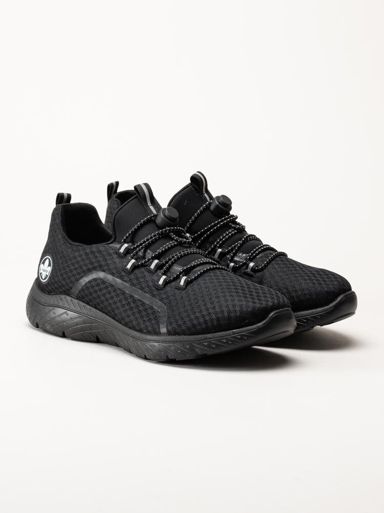 Rieker - Svarta slip on sneakers i textil