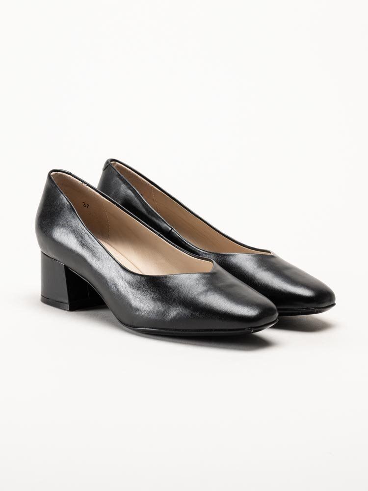 Caprice - Svarta klassiska pumps i skinn