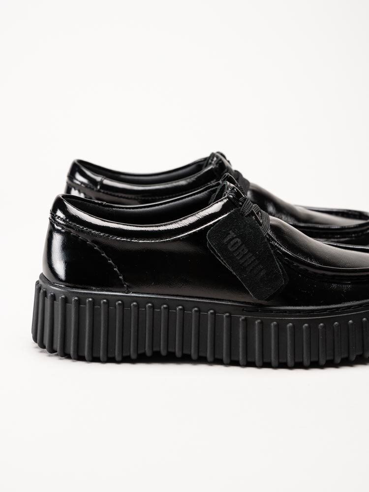 Clarks - Torhill Bee - Svarta snörskor i lack