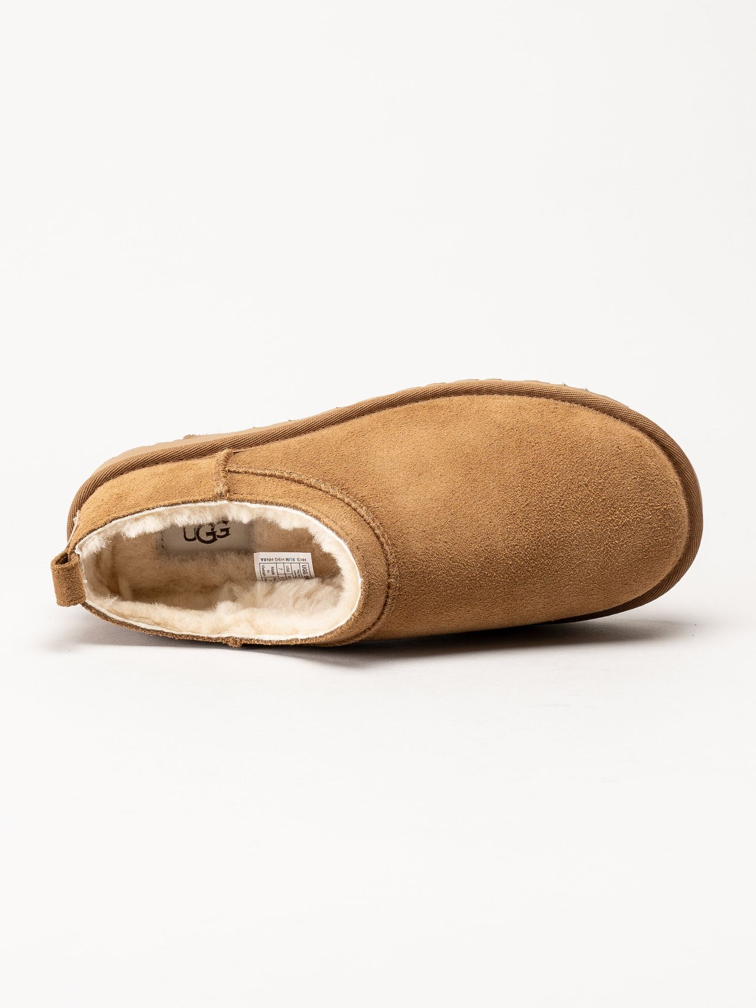 UGG - W Classic Micro - Ljusbruna ullfodrade boots i mocka