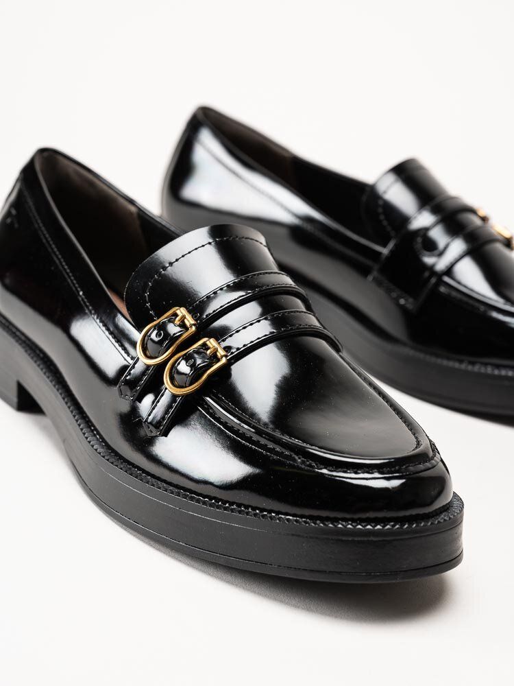Svarta loafers i polidosyntet