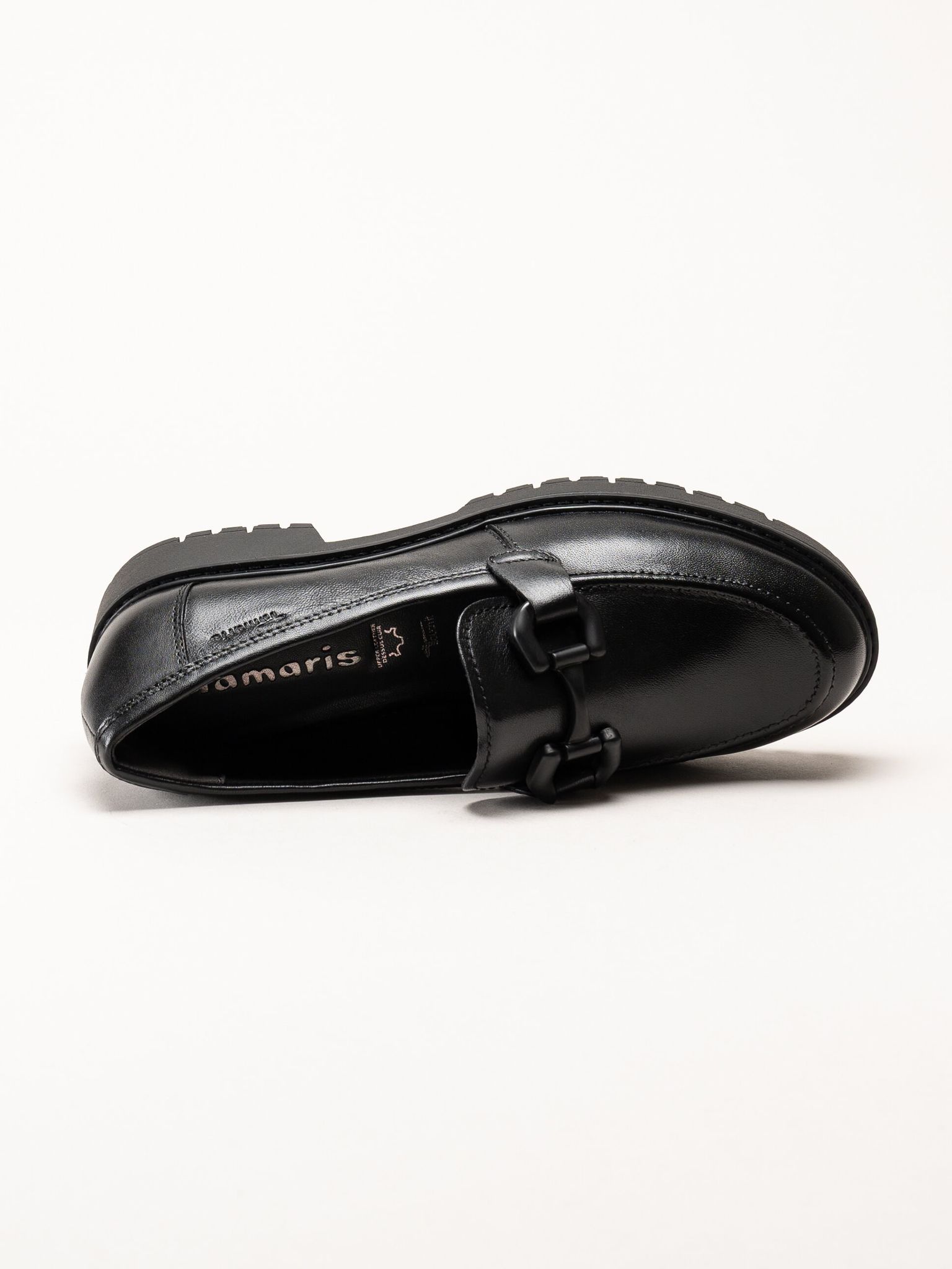 Tamaris - Svarta loafers i skinn