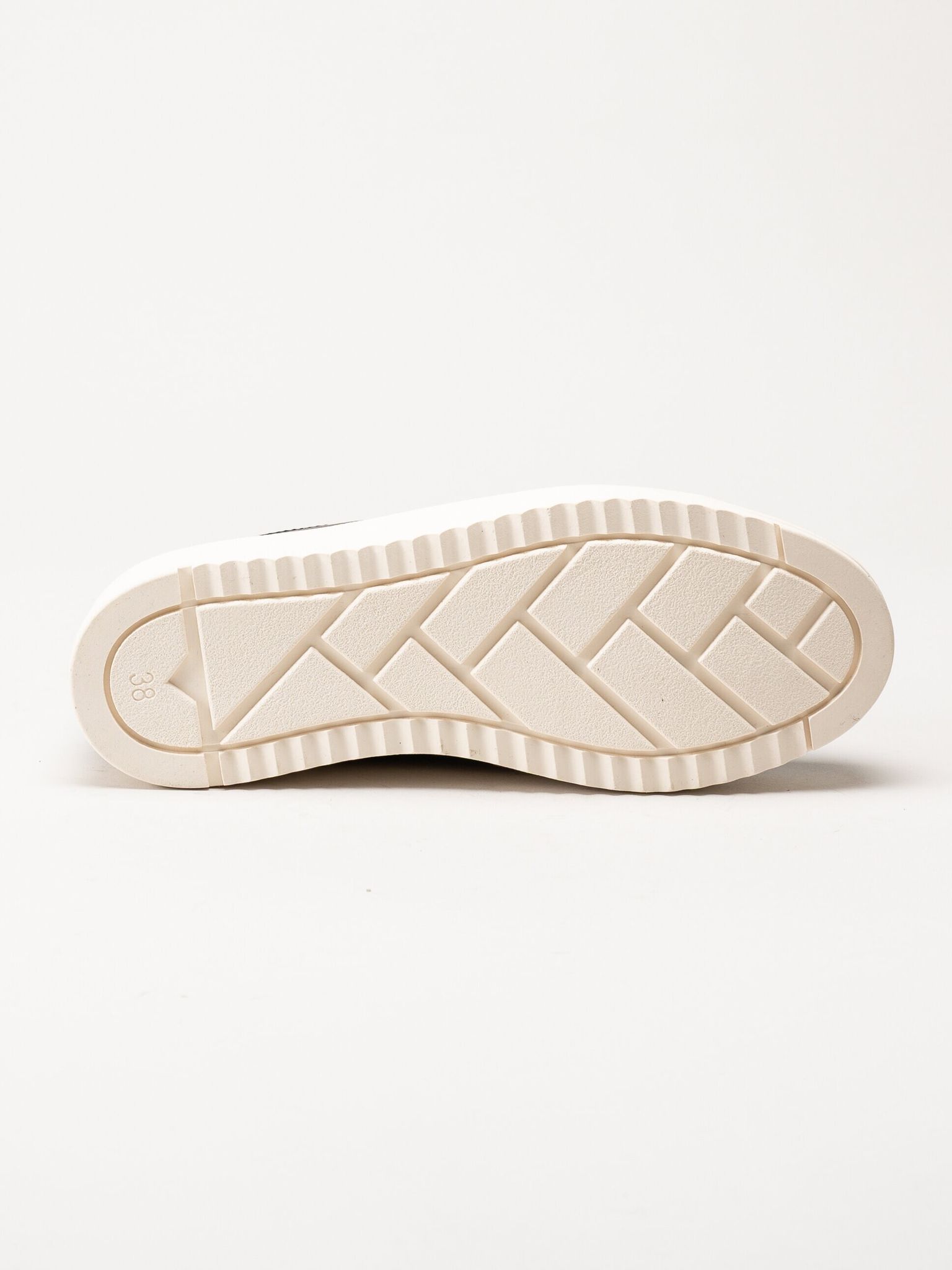 Marco Tozzi - Svarta sneakers i skinnimitation