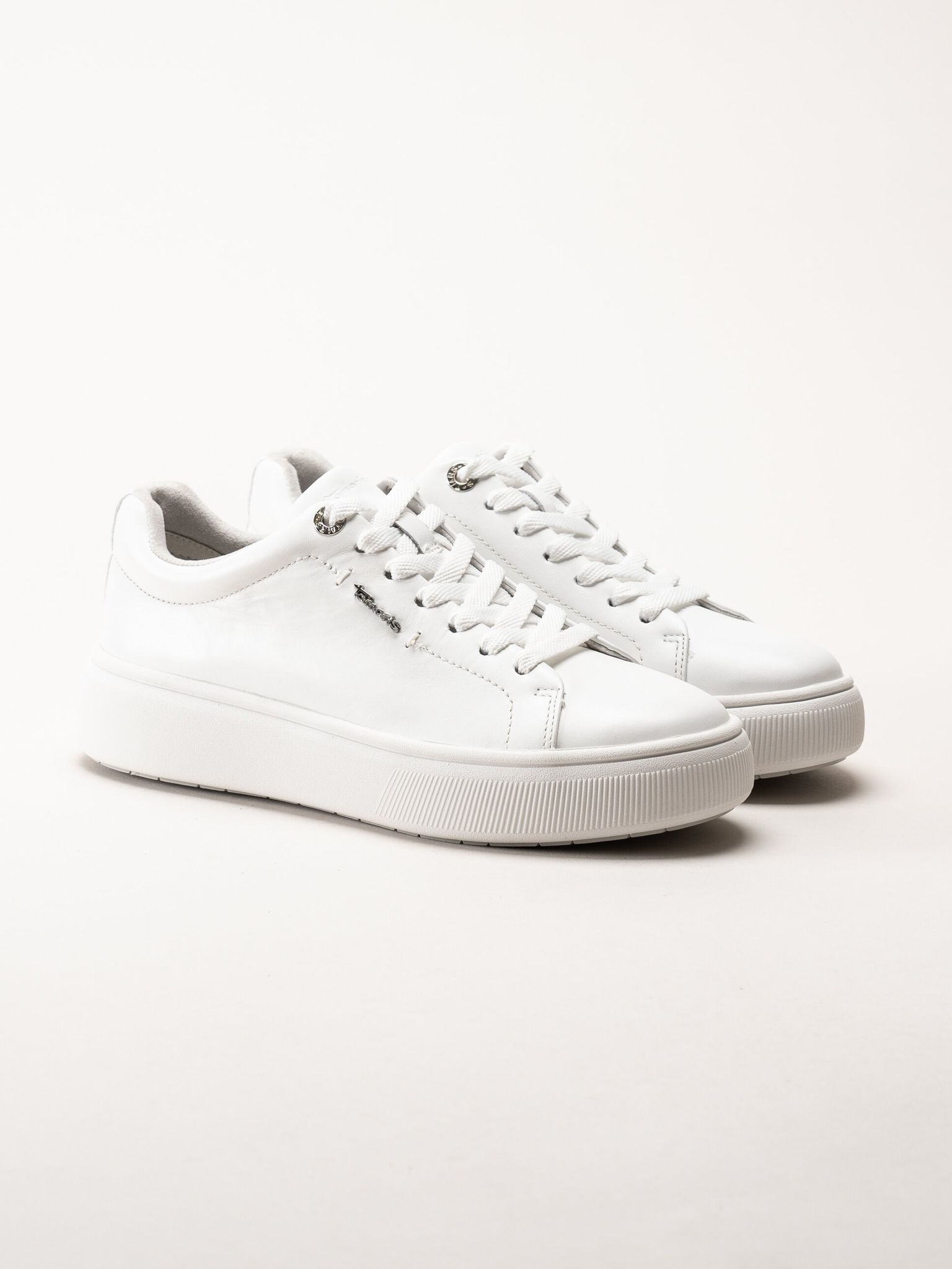 Tamaris - Vita sneakers i skinn med platåsula