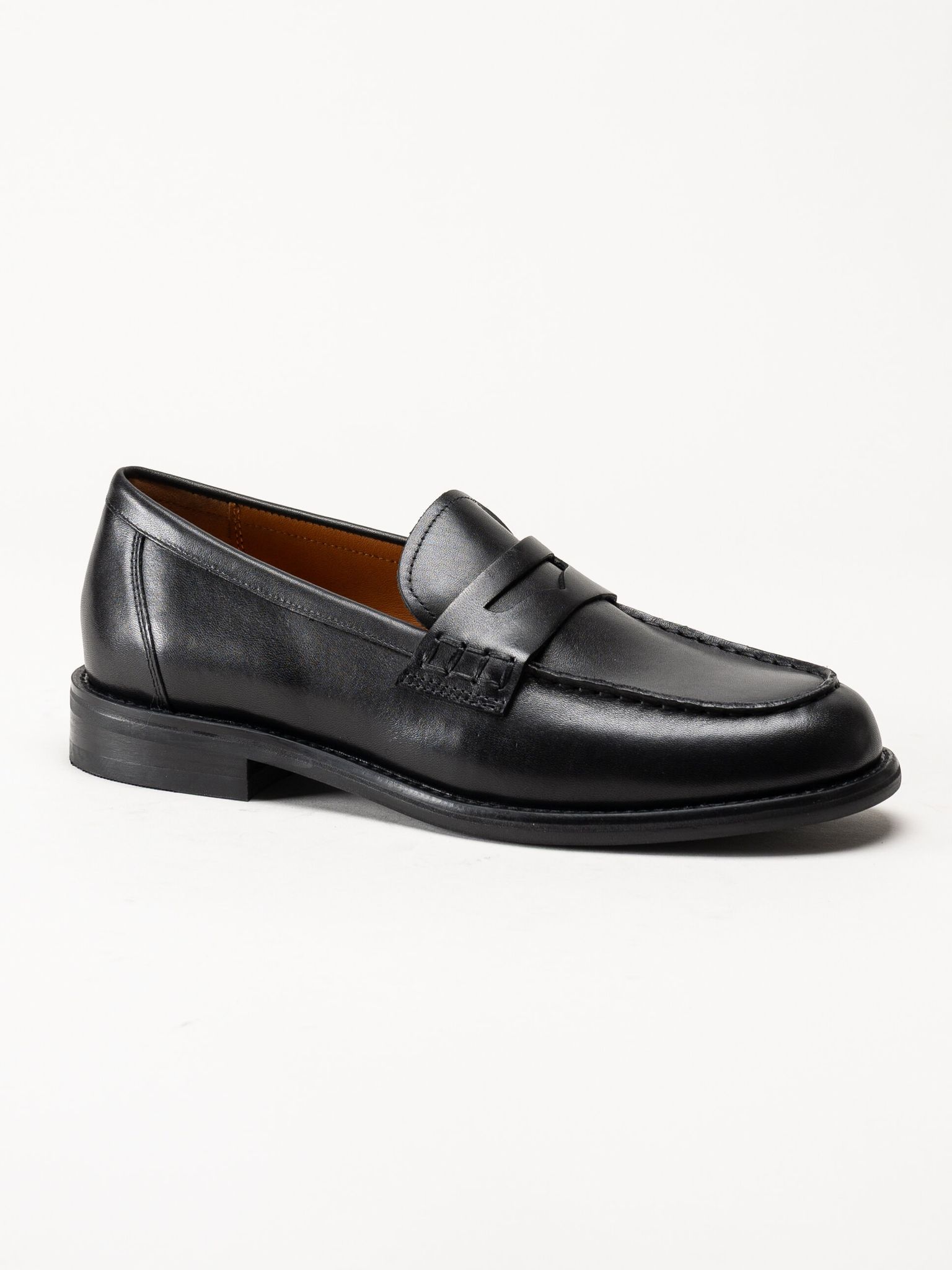 Vagabond - Linn - Svarta loafers i skinn